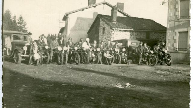 Rallye moto à Oradour sur Glane