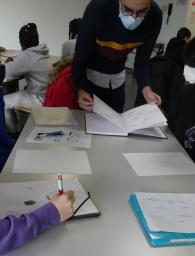 Les élèves racontent Oradour en BD
